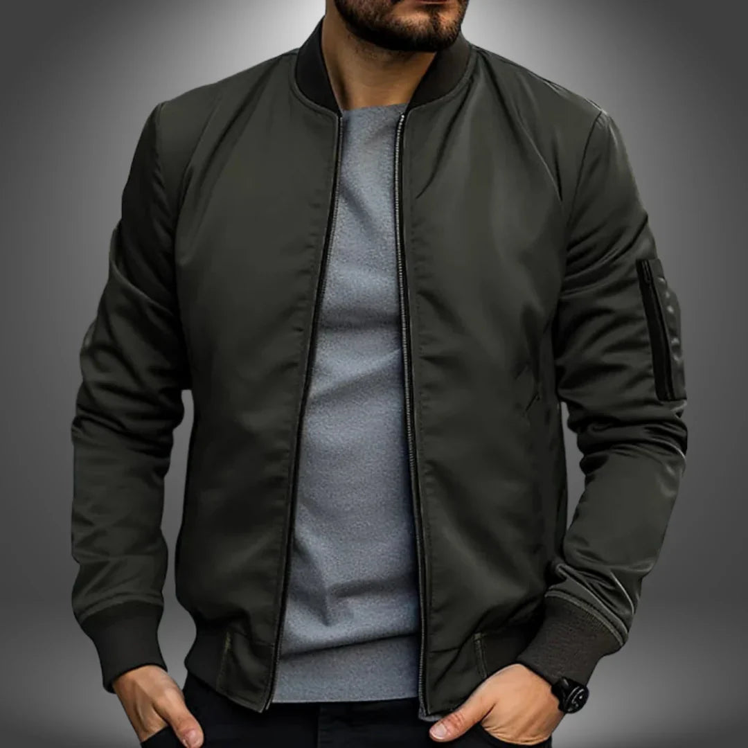 Abram | Stylische leichte Bomberjacke für Herren 3