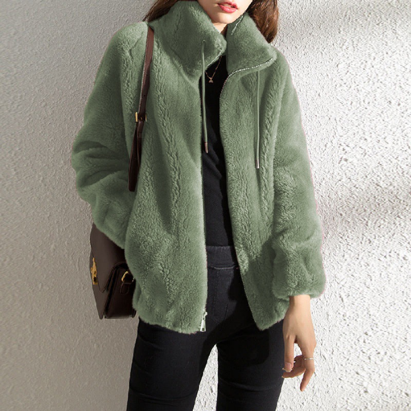 Aurora | Trendige Damen Teddyjacke für lässige Fashion-Looks 3