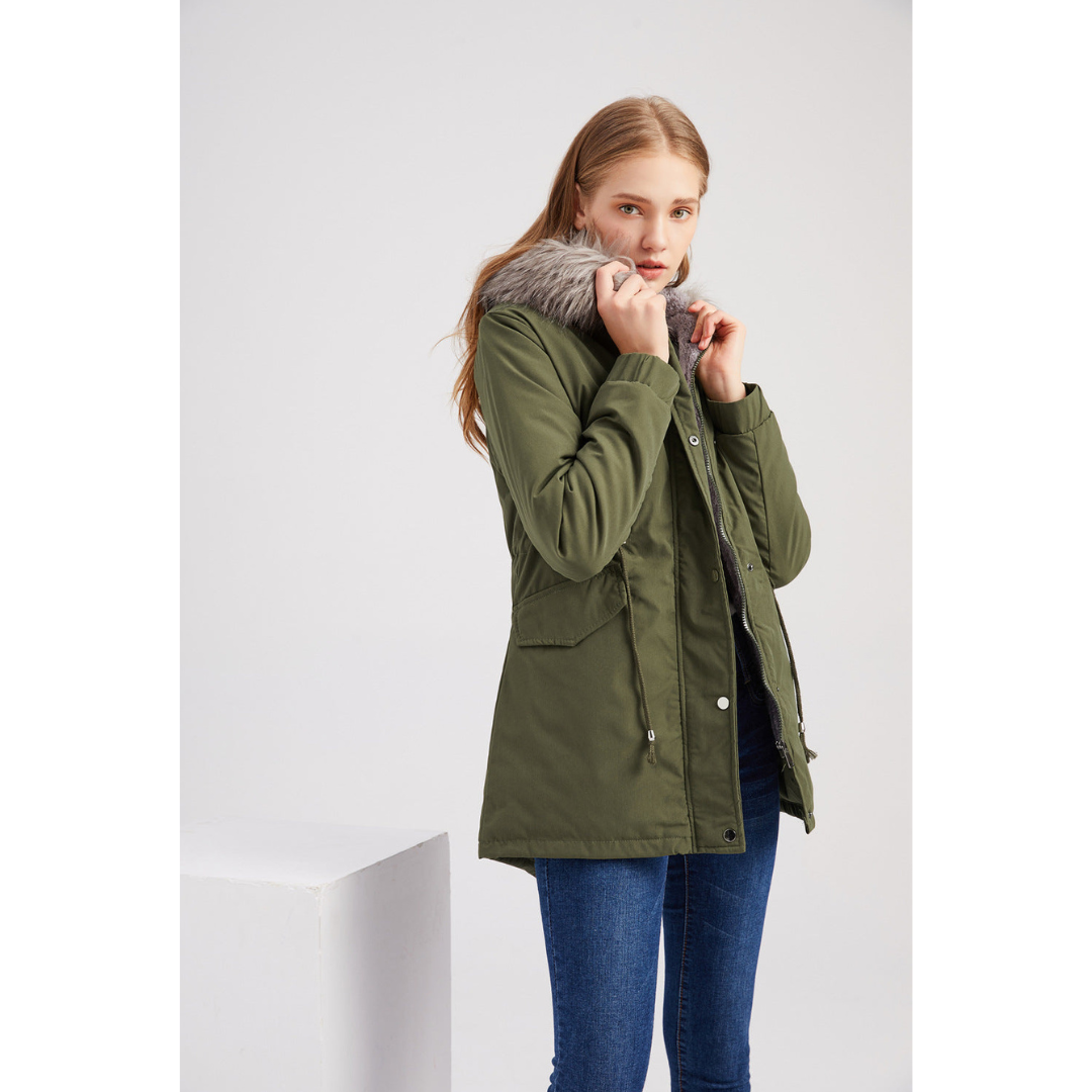 Caira | Warme Damen-Parka-Winterjacke mit Kapuze 1