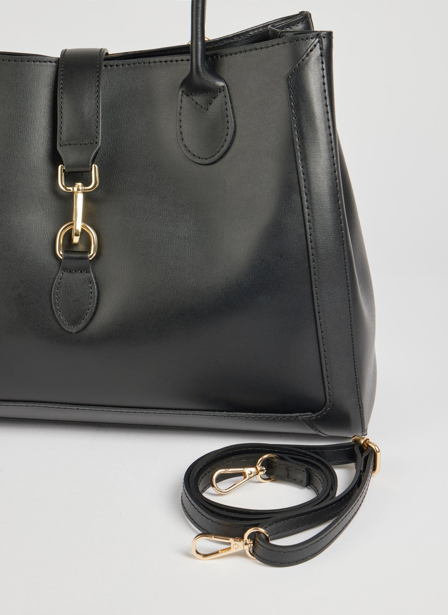 Chloe-Tasche aus gebürstetem schwarzem Leder 4