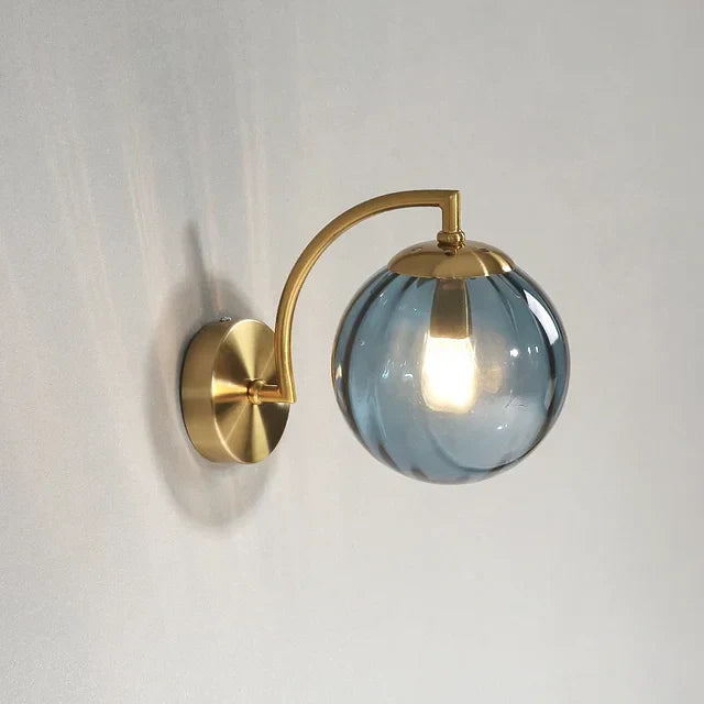CrystalGlow – Moderne Glaswandleuchte 7