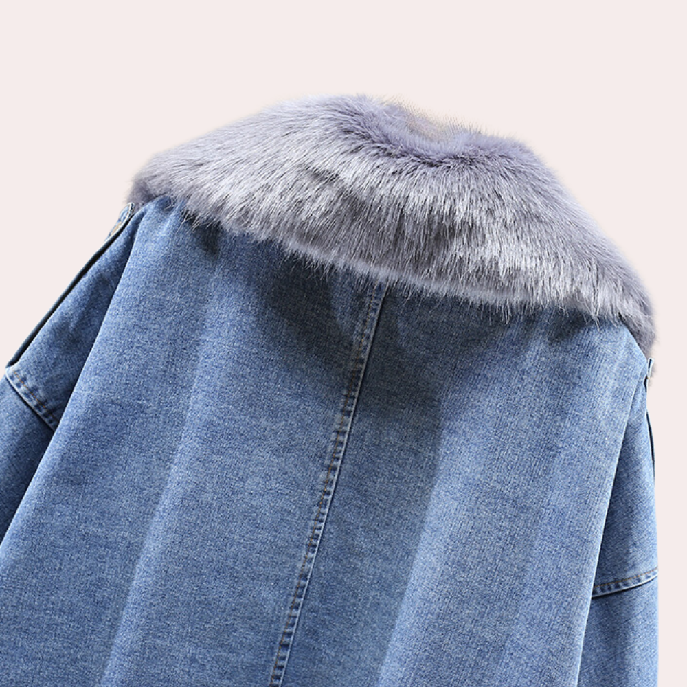 Delilah | Moderne Denim-Daunen-Winterjacke für Damen 3