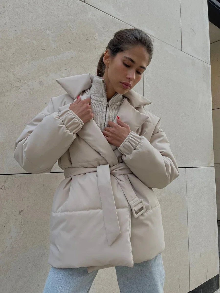 Dolie | Puffer-Winterjacke mit Gürtel für Damen 3