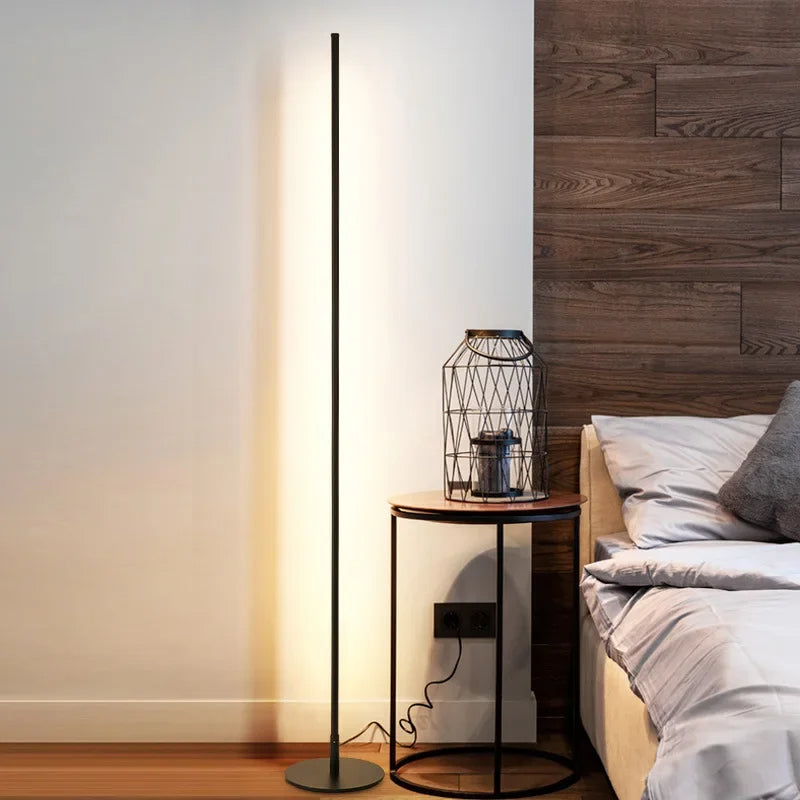 Elegante LED-Stehlampe FLORENCE für Wohnzimmer – Minimalistisches Design, Blendfreies Licht, 140 cm Hoch, Energieeffizient 6