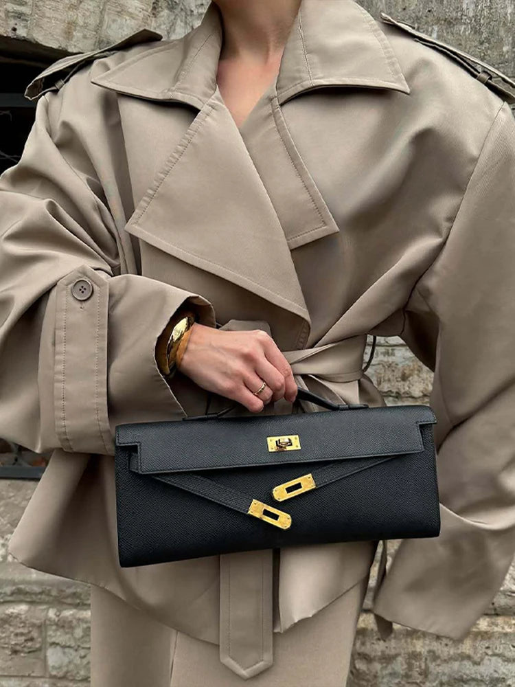 Eleganter Damen Trenchcoat mit Schulterpolstern und Schnürung – Tailliert in Beige oder Schwarz 5