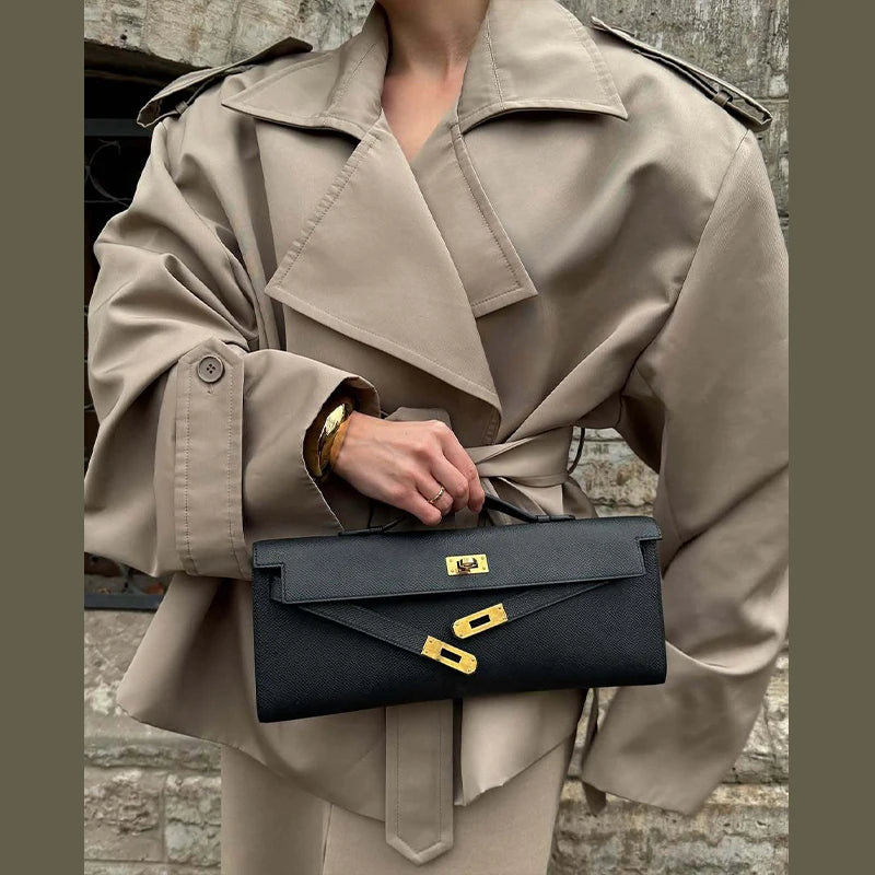 Eleganter Damen Trenchcoat mit Schulterpolstern und Schnürung – Tailliert in Beige oder Schwarz 6