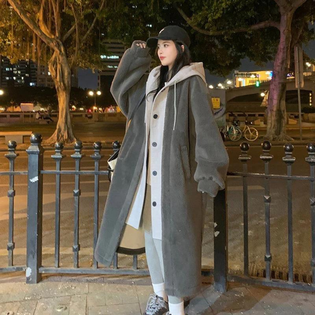 Erika | Lange Winterjacke mit Kapuze für Damen 1