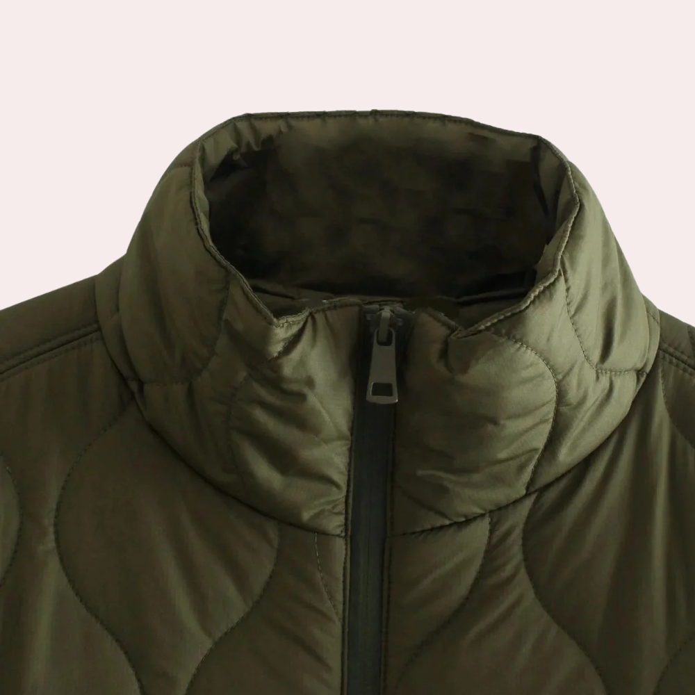 Esma | Leichte gesteppte Kurzarm-Winterjacke für Damen 4