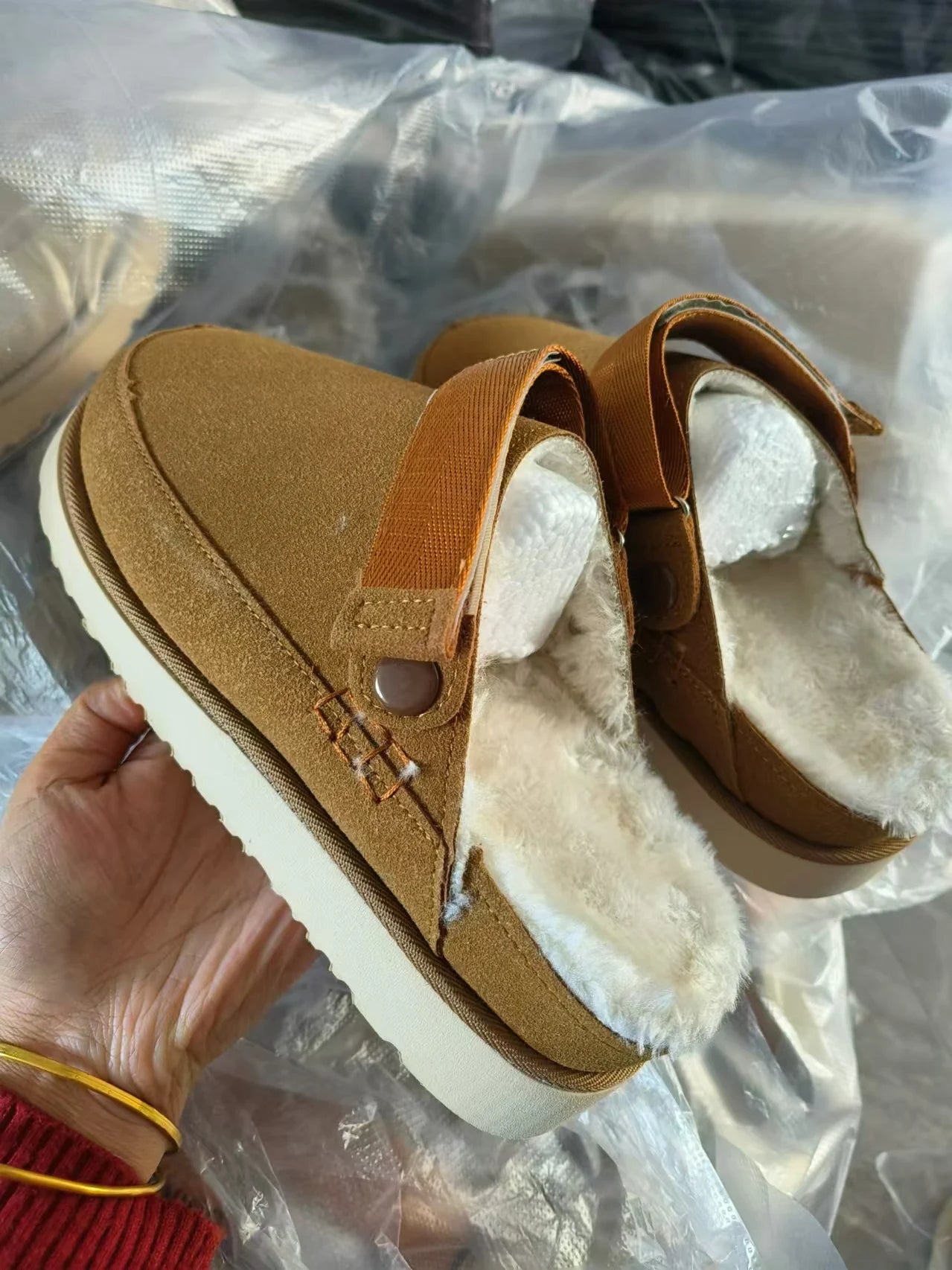 Flauschige Plattform Hausschuhe Damen in Größe 43 – Bequeme und elegante Winter-Slipper für Zuhause 8