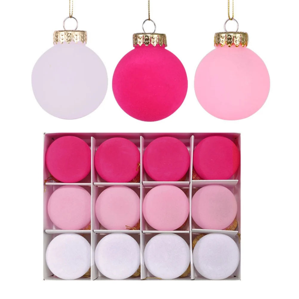 Gevlokte Weihnachtsbaumkugeln Set aus Kunststoff – 12 Weiße Ornamente mit Samtoberfläche, 7 cm 3