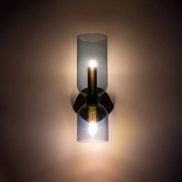 GlassAura – Zweischichtige Wandleuchte 3