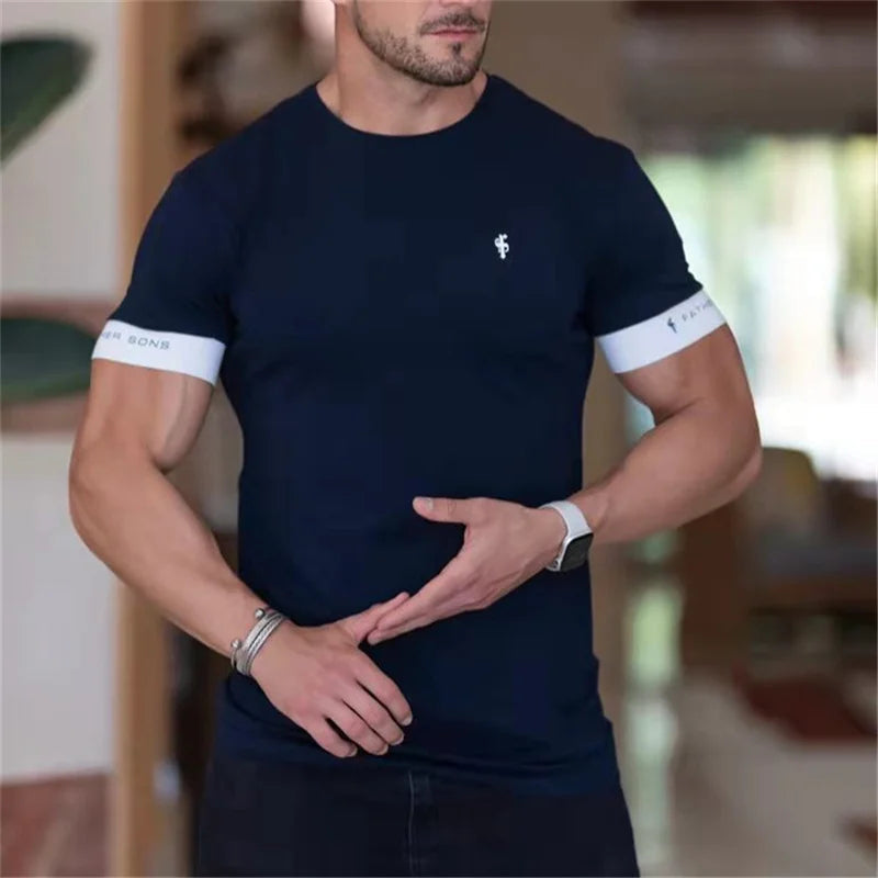 Herren T-Shirt Muscle Fit Kurzarm Atmungsaktives Material für Athletischen Look 2