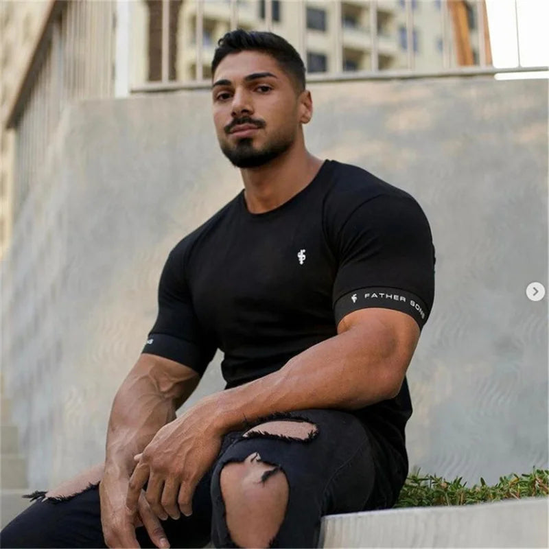 Herren T-Shirt Muscle Fit Kurzarm Atmungsaktives Material für Athletischen Look 6