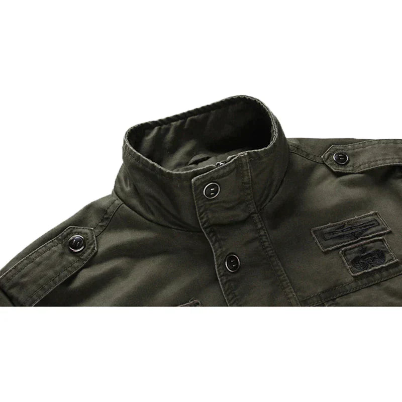 Herrenjacke Militärgrün Eleganter Schnitt Bequeme Passform 3