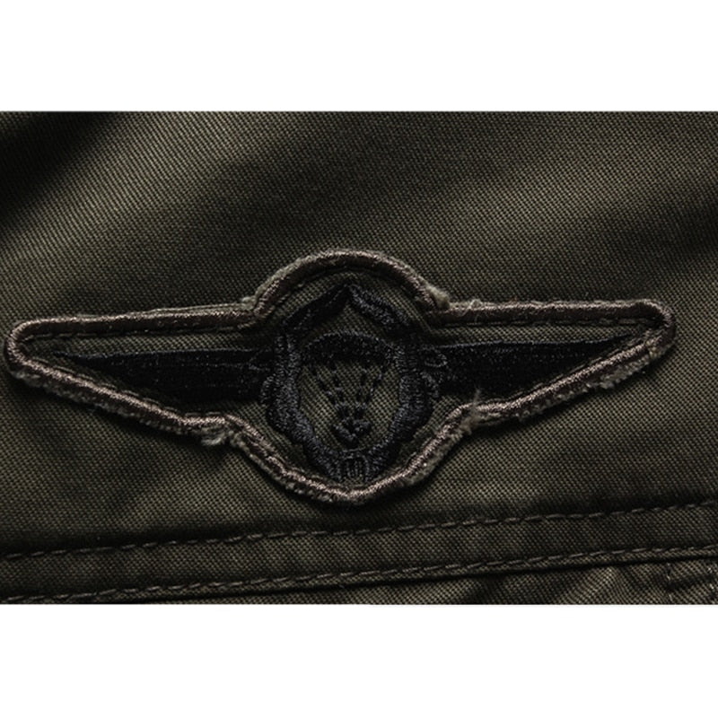 Herrenjacke Militärgrün Eleganter Schnitt Bequeme Passform 6
