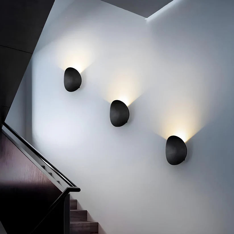 Illumaia | Minimalistische Wandleuchte aus Metall mit kreisförmigem Design 5