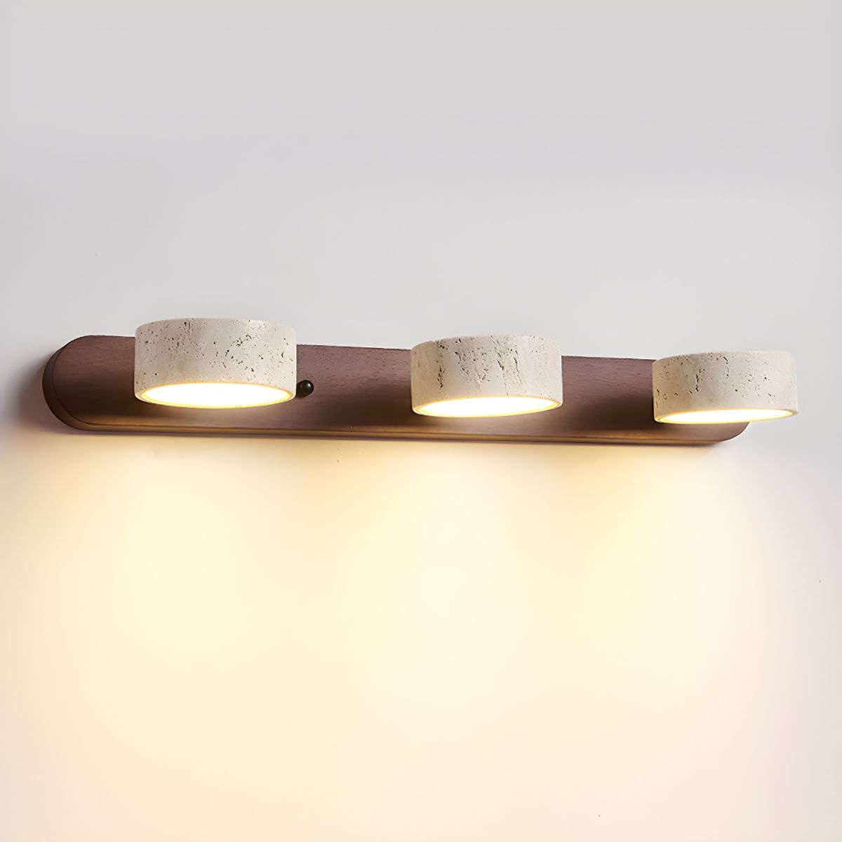 Klaro | Elegante, von Travertin inspirierte Wandleuchte für modernes Wohnen 11