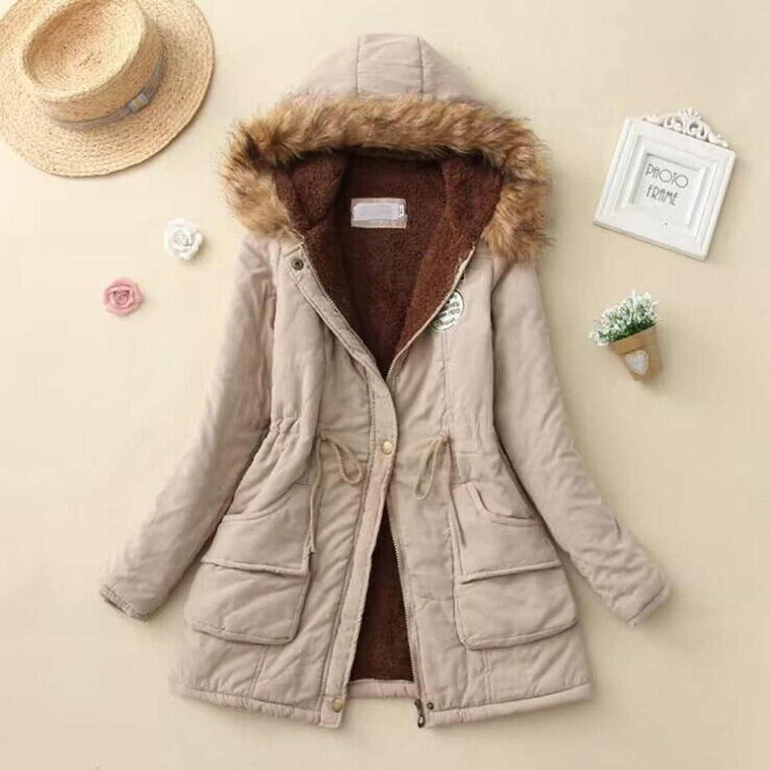 Kyline | Warme, bequeme Winterparkajacke für Damen 4
