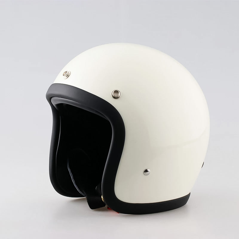 ClassicCruise | Low-profile motorcycle helmet in retro style – ECE & DOT compliant