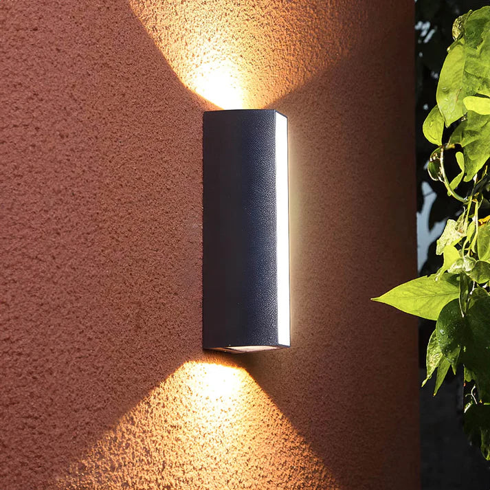 Lumetrax | Moderne 2-Wege-Außenwandleuchte 2