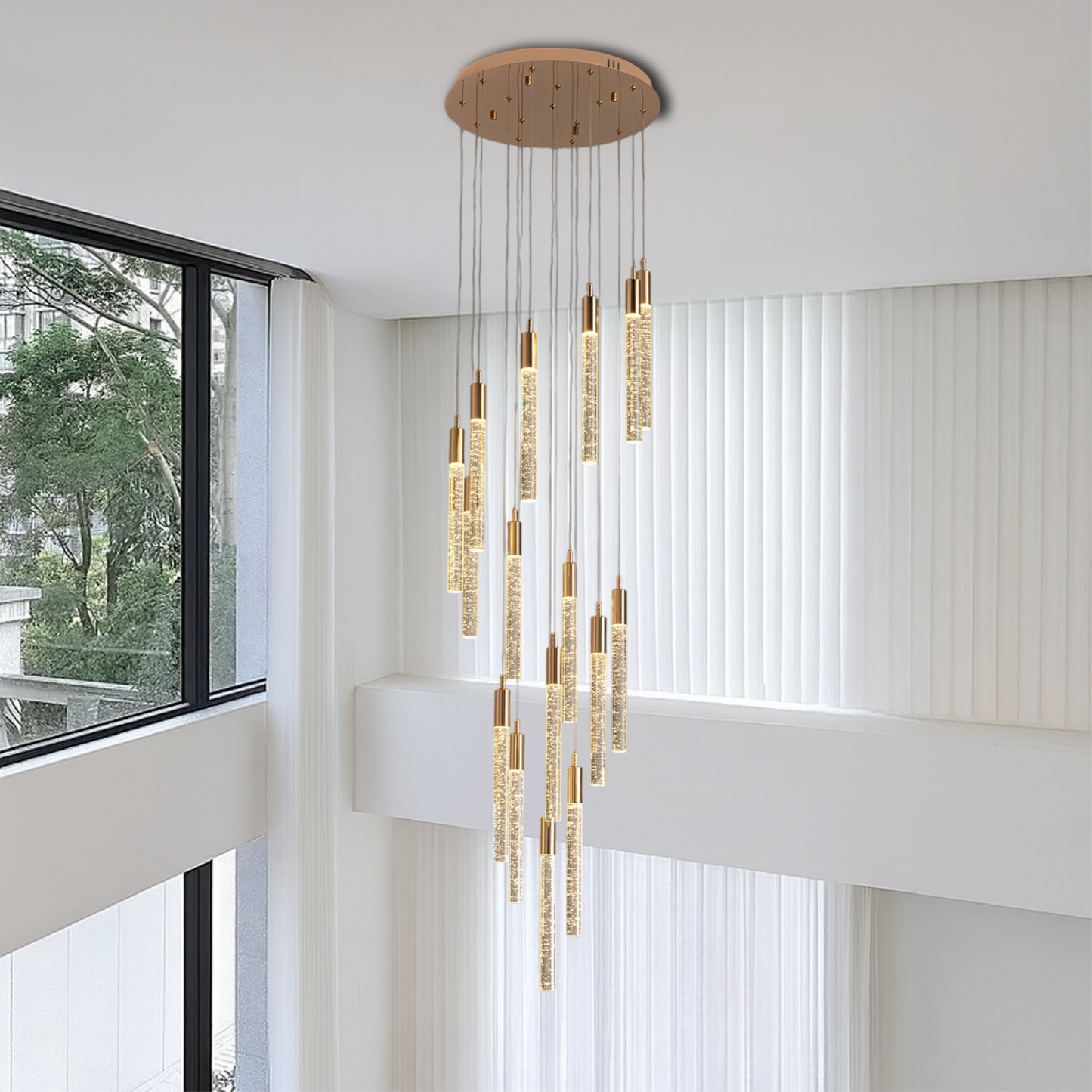 Lumina | Goldener Treppenleuchter aus Acryl für anspruchsvolle Innenräume 3