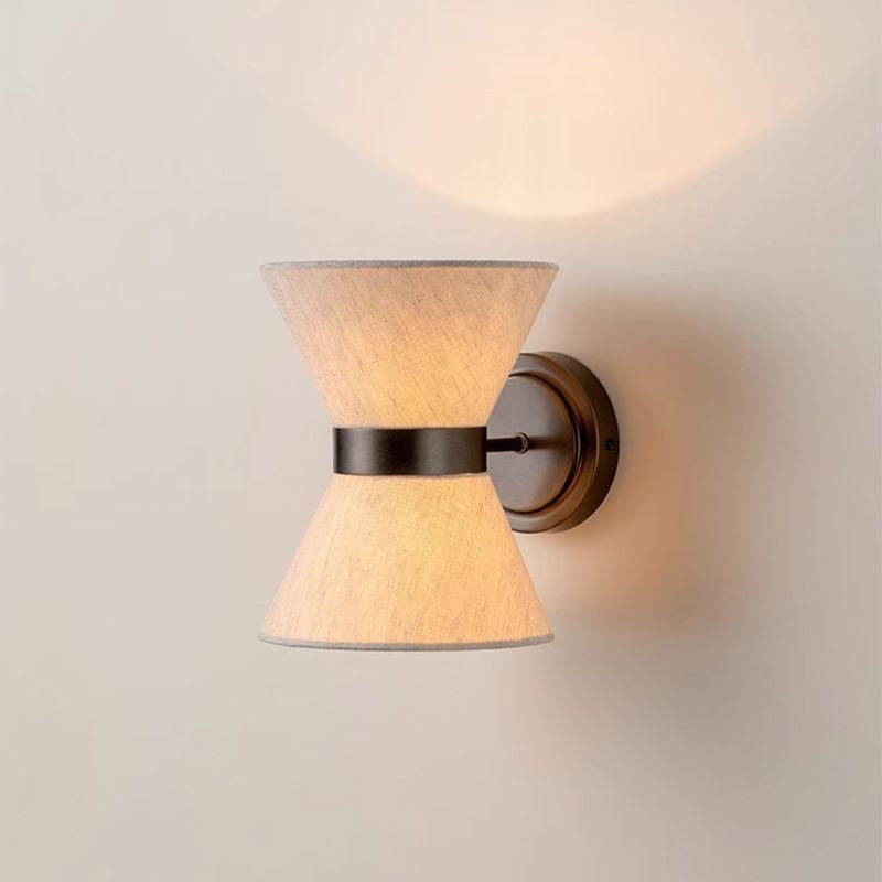 Lysun | Moderne, japanisch inspirierte Wabi Sabi-Wandlampe aus Seide 1