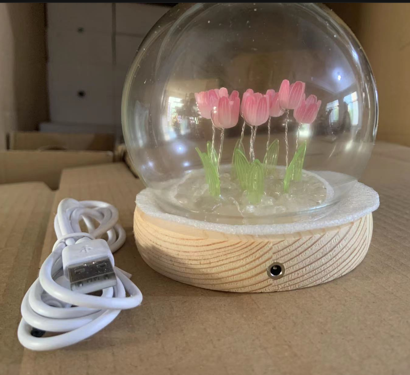 Misti Tulip Nachtlampe – Beruhigendes LED Nachtlicht für Kinderzimmer und Schlafzimmer 6