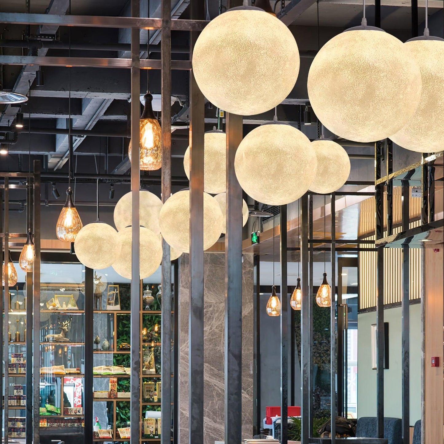 Helle luminária pendente de teto – Iluminação elegante para áreas de jantar ou estar