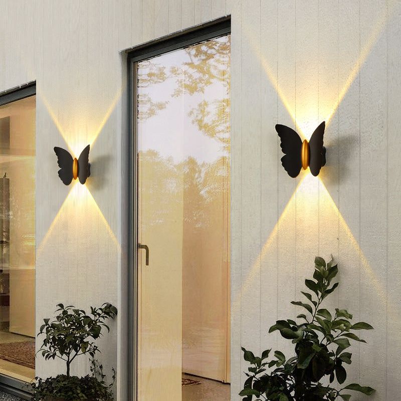 Novora | Bezaubernde Schmetterlings-Außenwandleuchte für minimalistische Eleganz 3