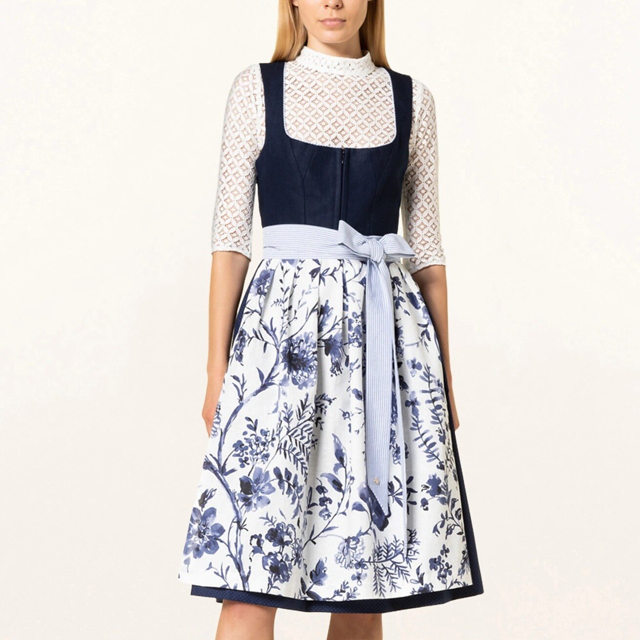 Oktoberfest Dirndlkleid mit blauem Blumenmuster und Schürze 0