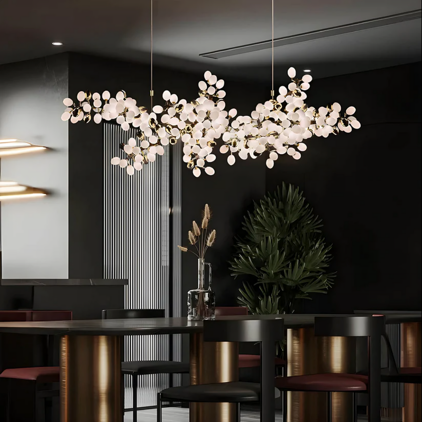 Omvra | Luxuriöser Blumenkronleuchter mit modernem Touch 4