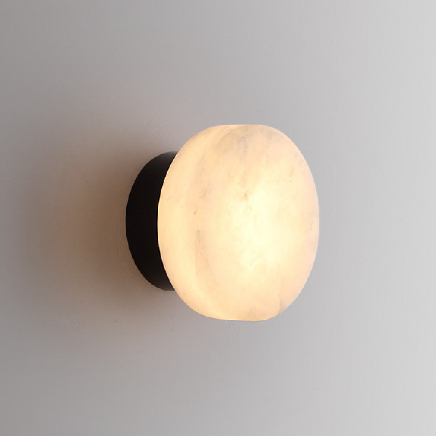 Orivra | Elegante Marmor-Wandleuchte für ein elegantes Interieur 5