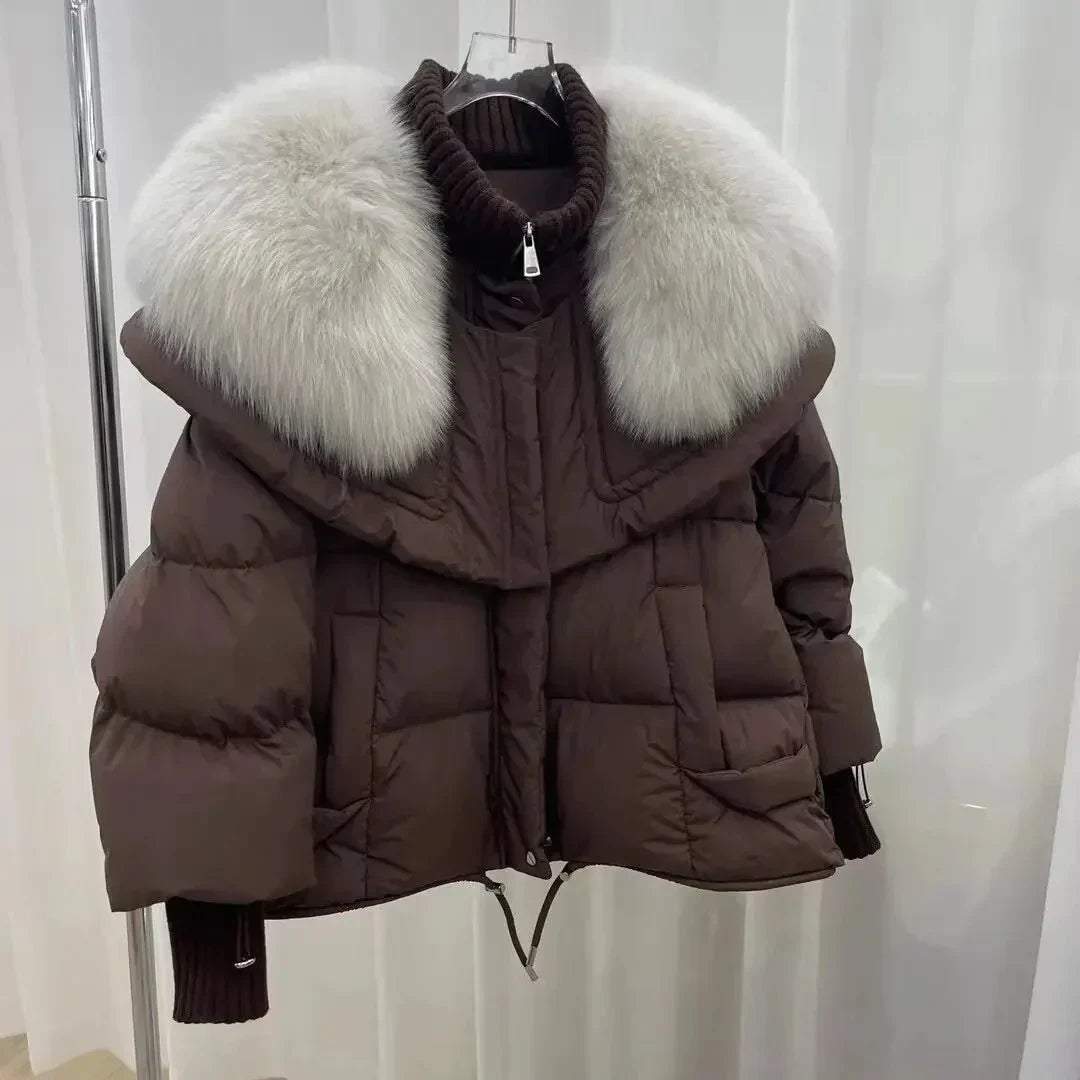 Oslo | Damen Kurzmantel mit wattierter Kapuze für den Winter 8