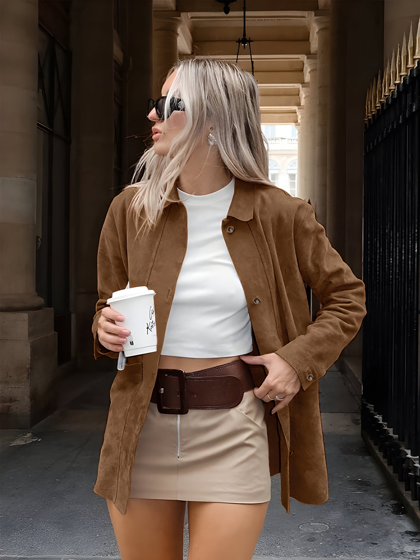 Oversize-Jacke für Damen – Lockere Passform – Knopfleiste vorne – Mittellange Bedeckung 1