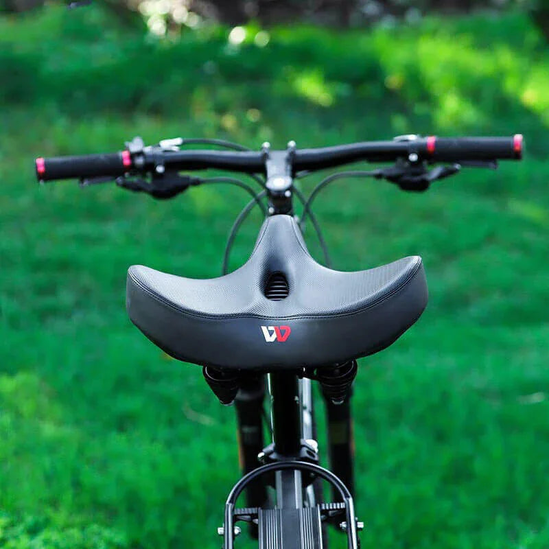 PainFreePedal – Breiter Fahrradsattel für maximalen Komfort 3