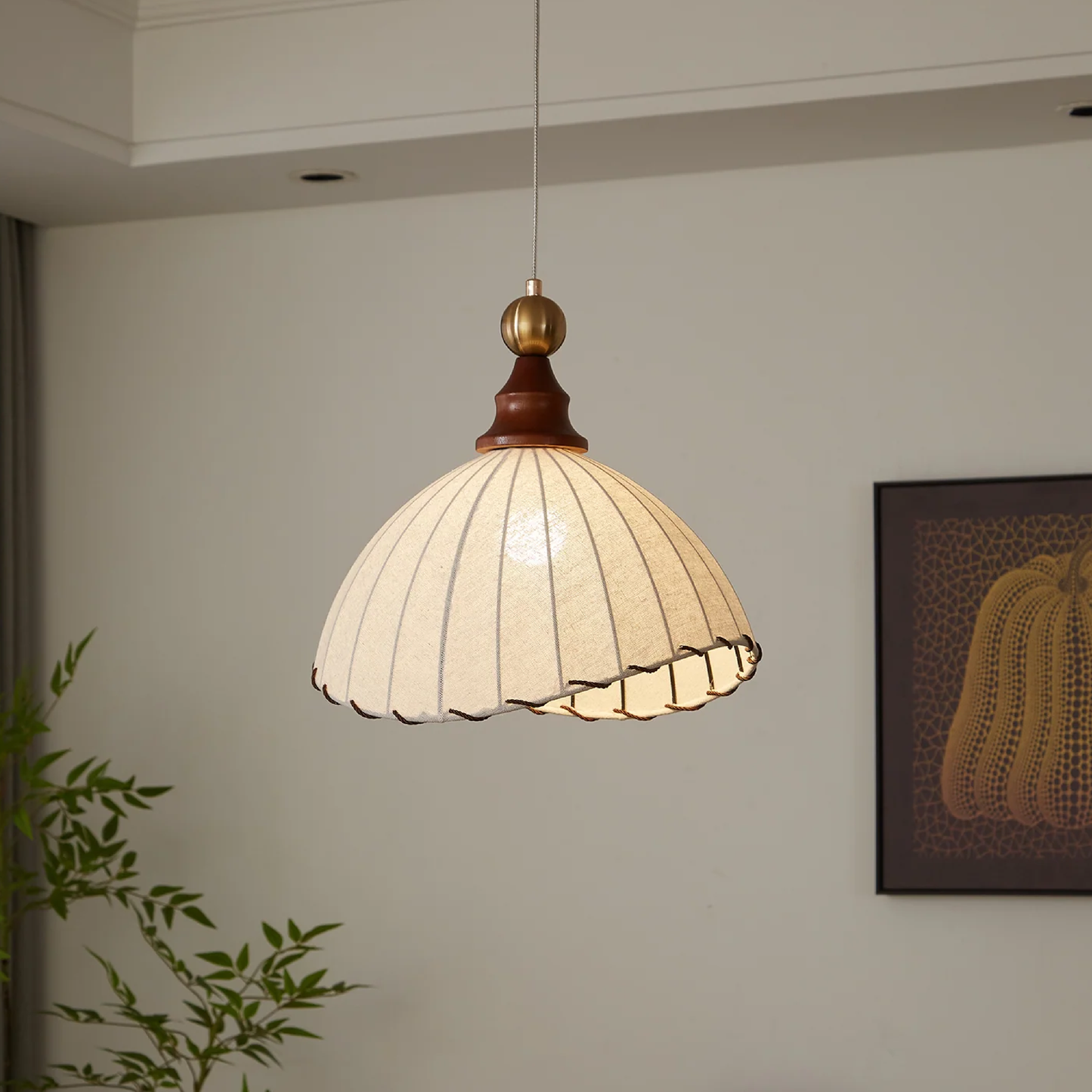 Pendara | Skulpturale Pendelleuchte für moderne Innenräume 0