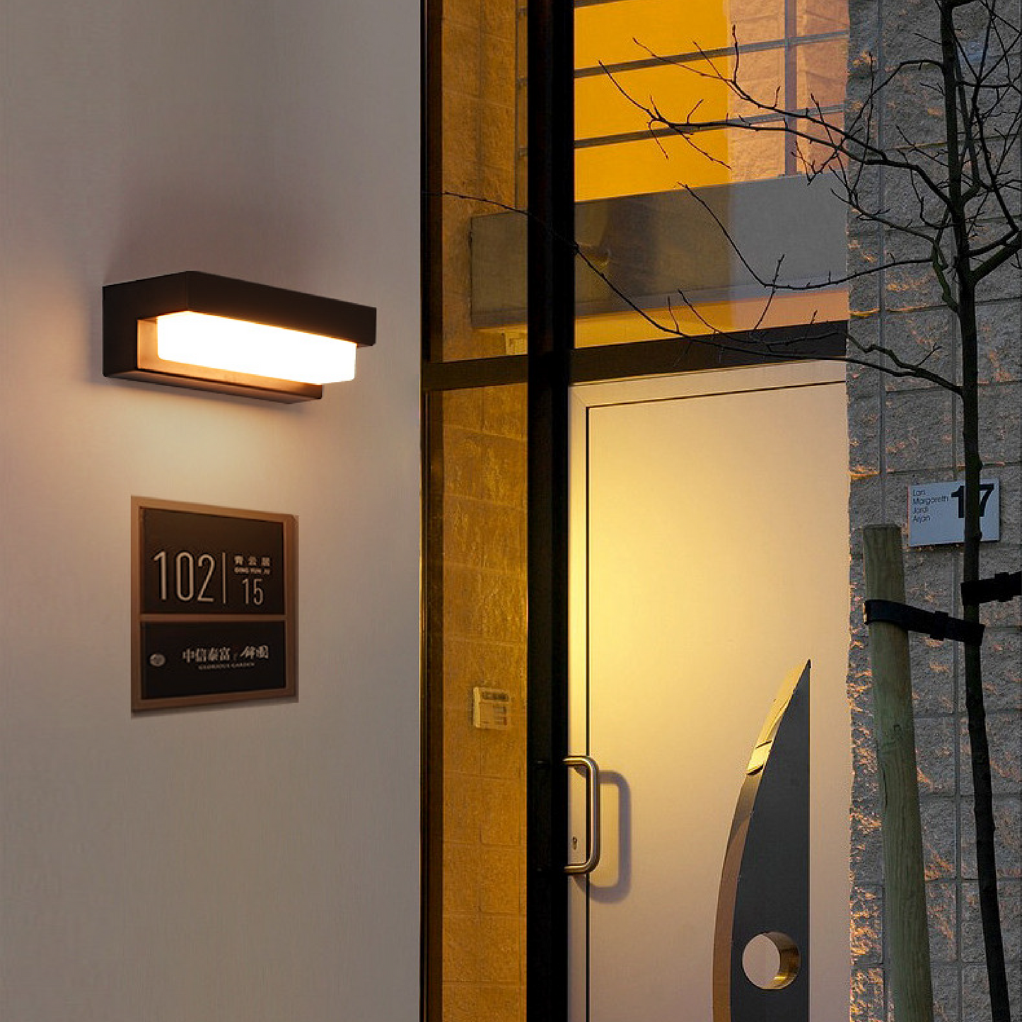TerraLux | Solar-Wandleuchte für minimalistisches Wohnen 1