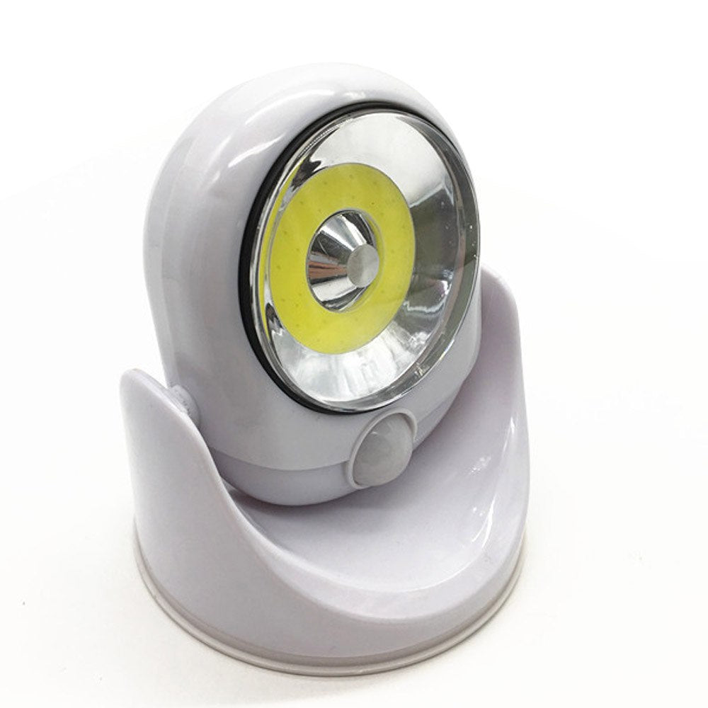 Ultrahelle LED-Außenleuchte mit Bewegungsmelder – Wasserdichte, kabellose 450-Lumen-LED-Lampe für Sicherheit und Sichtbarkeit 4