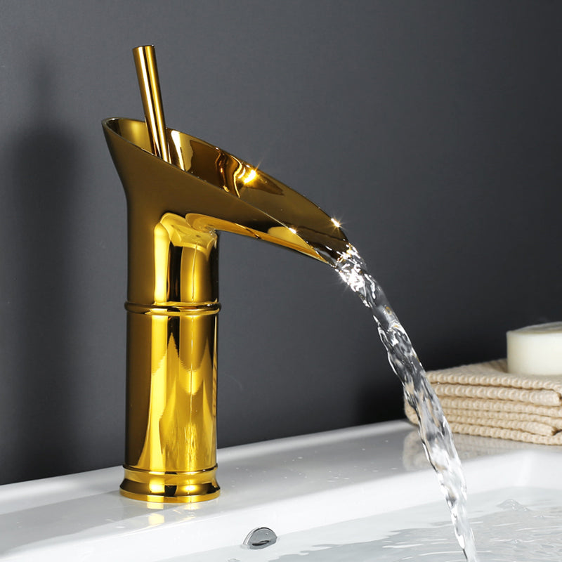 Wellen – Nostalgia Waterfall Washbasin Faucet