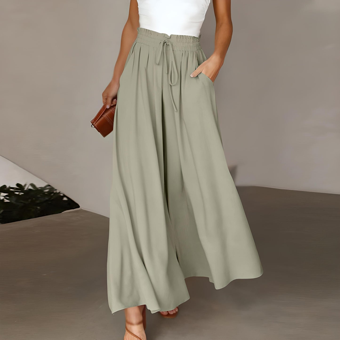 Elegant & comfortable casual pants for women – stylish, comfortable & versatile