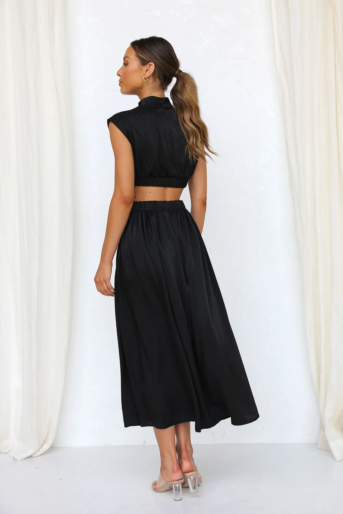Lilli – Feminine women's dress – Airy, elegant & perfect for every occasion