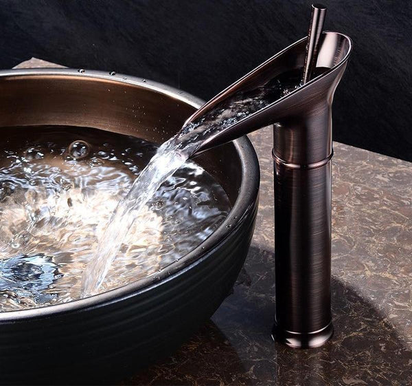 Wellen – Nostalgia Waterfall Washbasin Faucet
