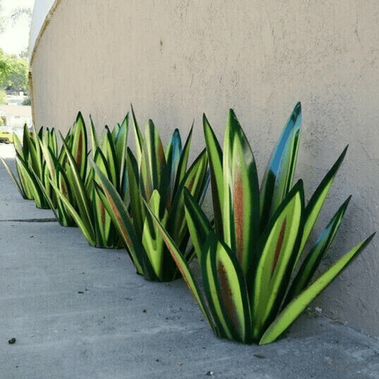 Lámpara de jardín de agave solar hecha a mano – Lámpara exterior impermeable para iluminación elegante del paisaje
