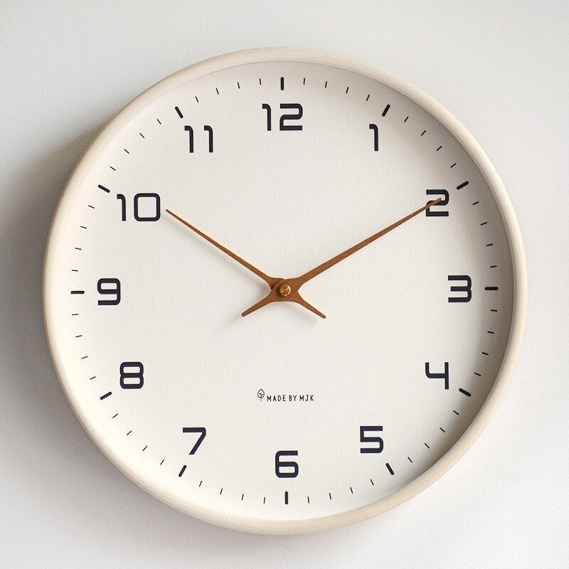 Minimalistische Wanduhr aus Holz – Skandinavisch Inspiriertes Wohnaccessoire