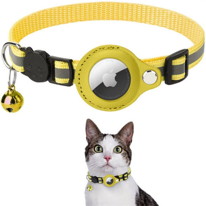 PS cat collar with safety clasp & reflective design for better visibility at night