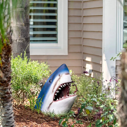 Hai garden sculpture – Weatherproof wall decoration for outdoor use with maritime flair – Blue resin look for unique garden design
