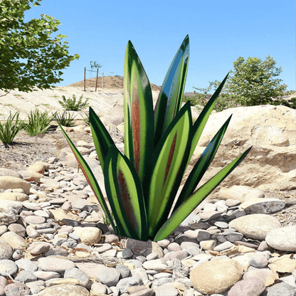 Handmade Waterproof Solar Agave Lamp – Elegant Solar Lighting for the Garden