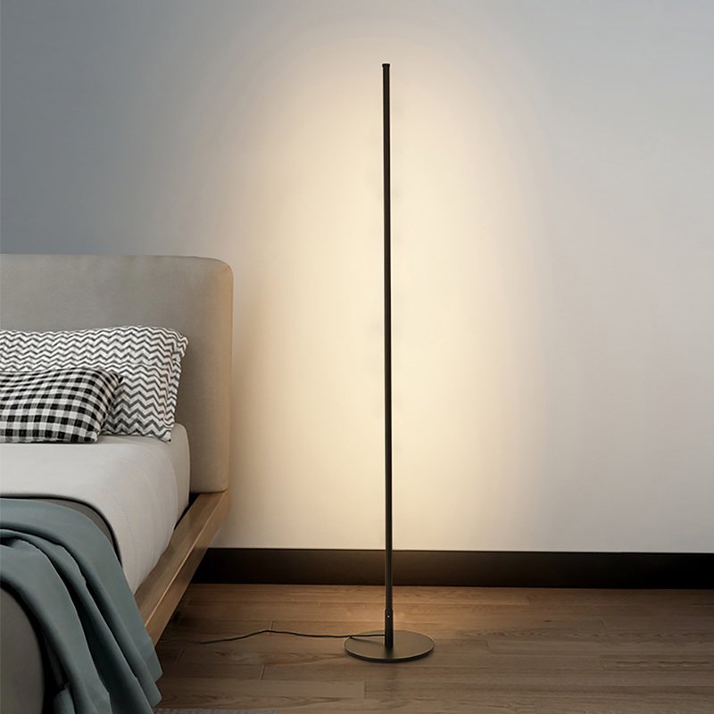 ColumnLight – Elegant LED floor lamp with wireless control