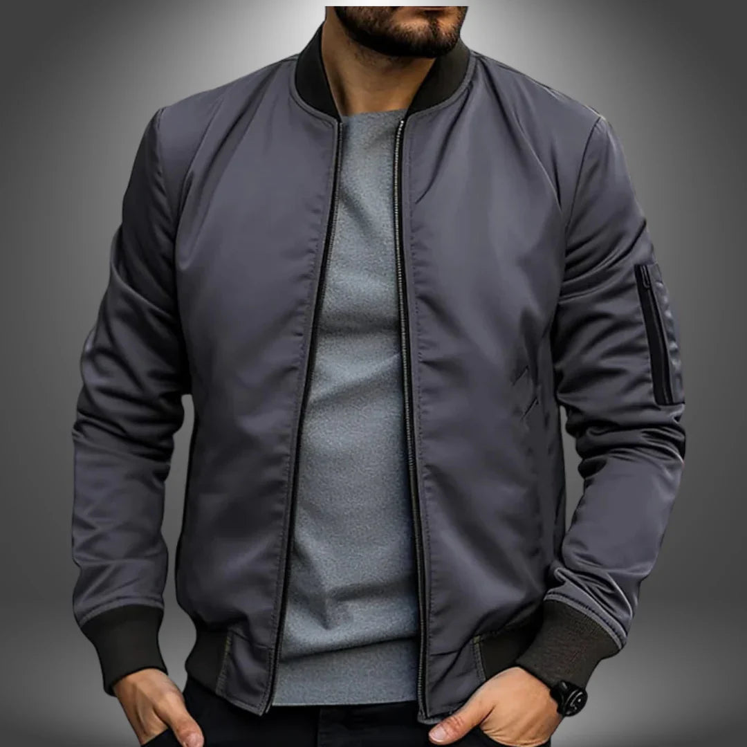 Abram | Stylische leichte Bomberjacke für Herren 5
