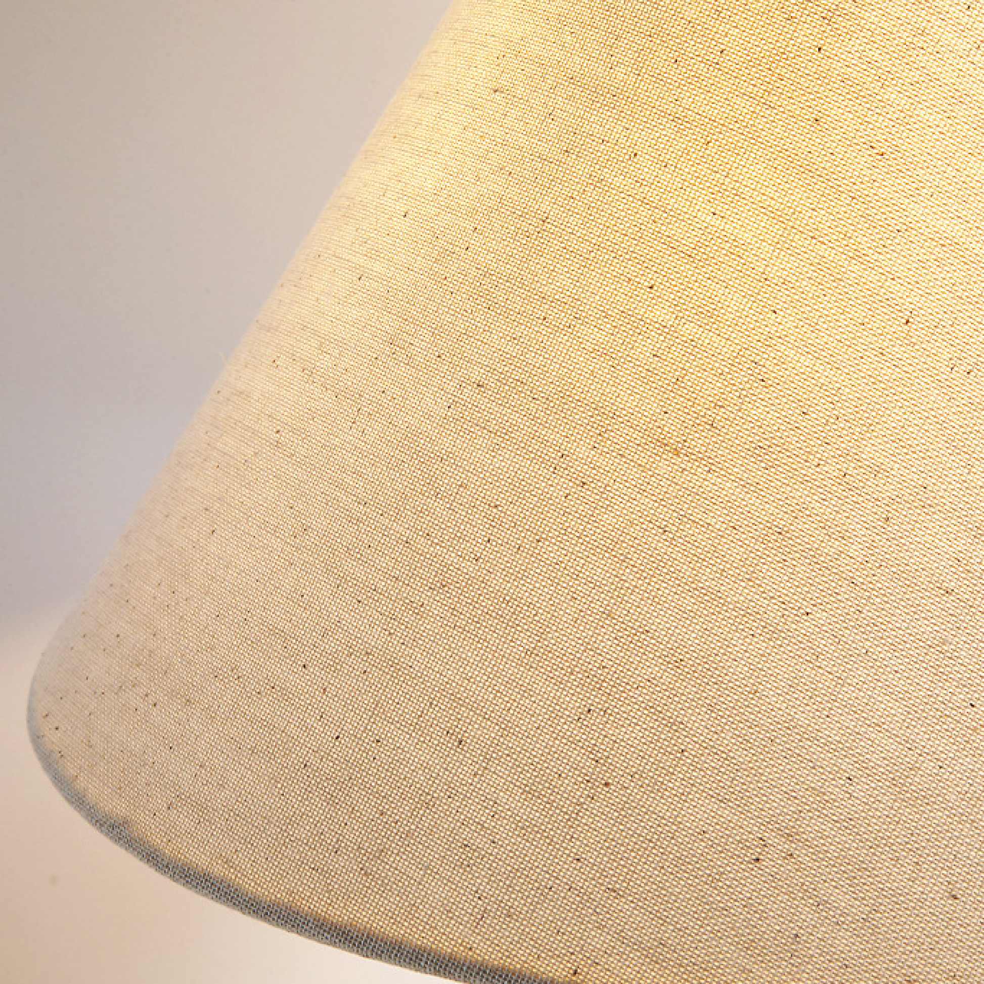 Artisanel | Lorie Marmor + Leinen Tischlampe für minimalistisches Interieur 4